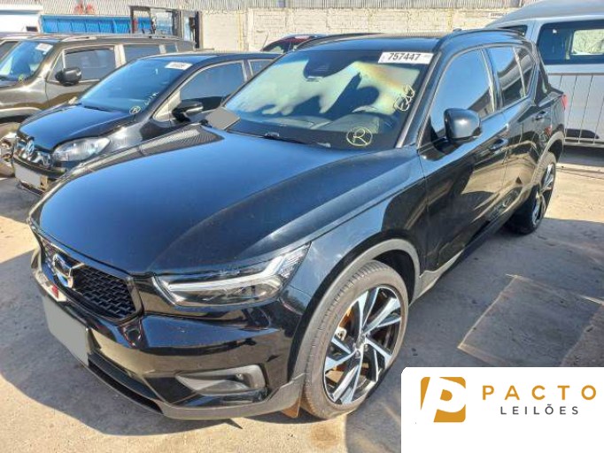 VOLVO XC40 19/20