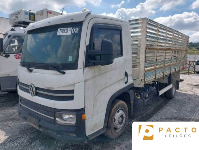 VOLKSWAGEN DELIVERY 11-180 19/20