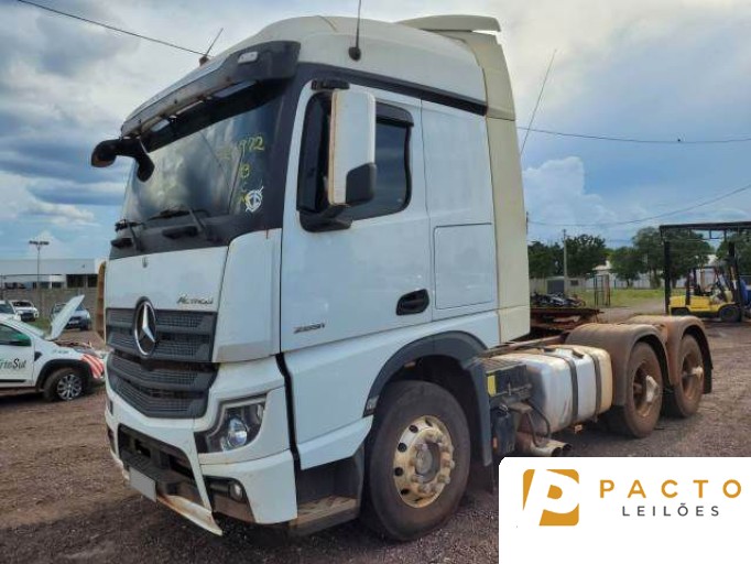 MERCEDES BENZ ACTROS 22/22