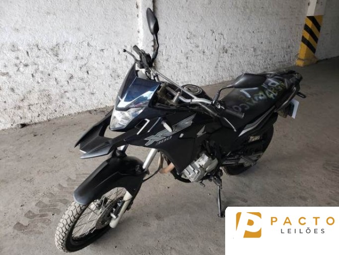 HONDA XRE 300 19/19