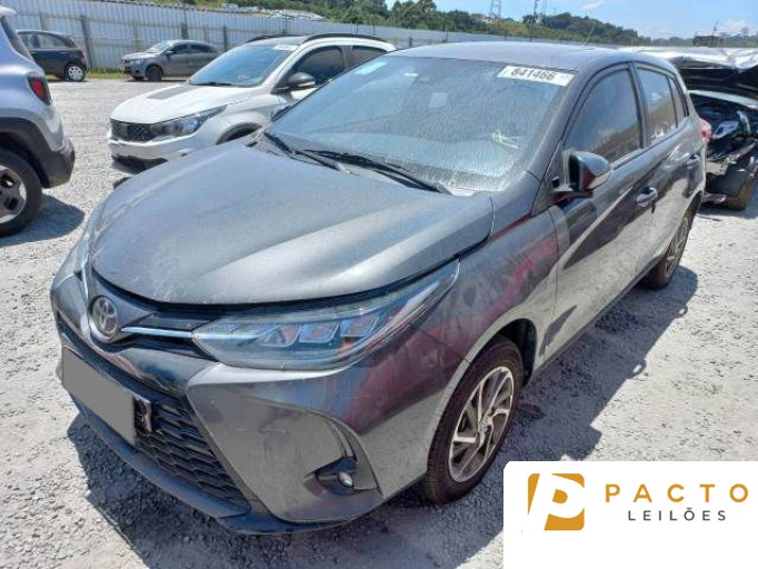 TOYOTA YARIS 22/23