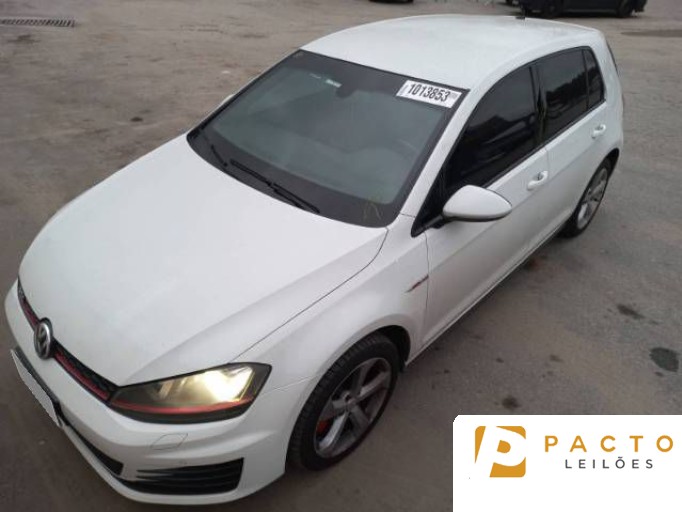 VOLKSWAGEN GOLF 15/15