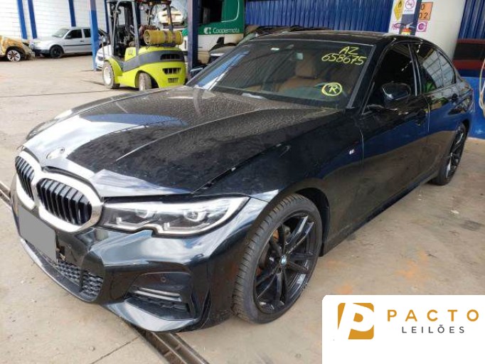 BMW 320I 21/21